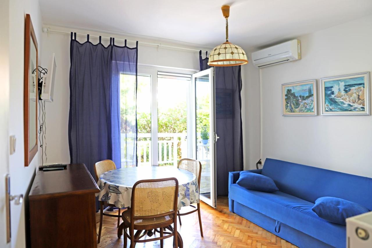 Apartment Hudan Malinska Ngoại thất bức ảnh