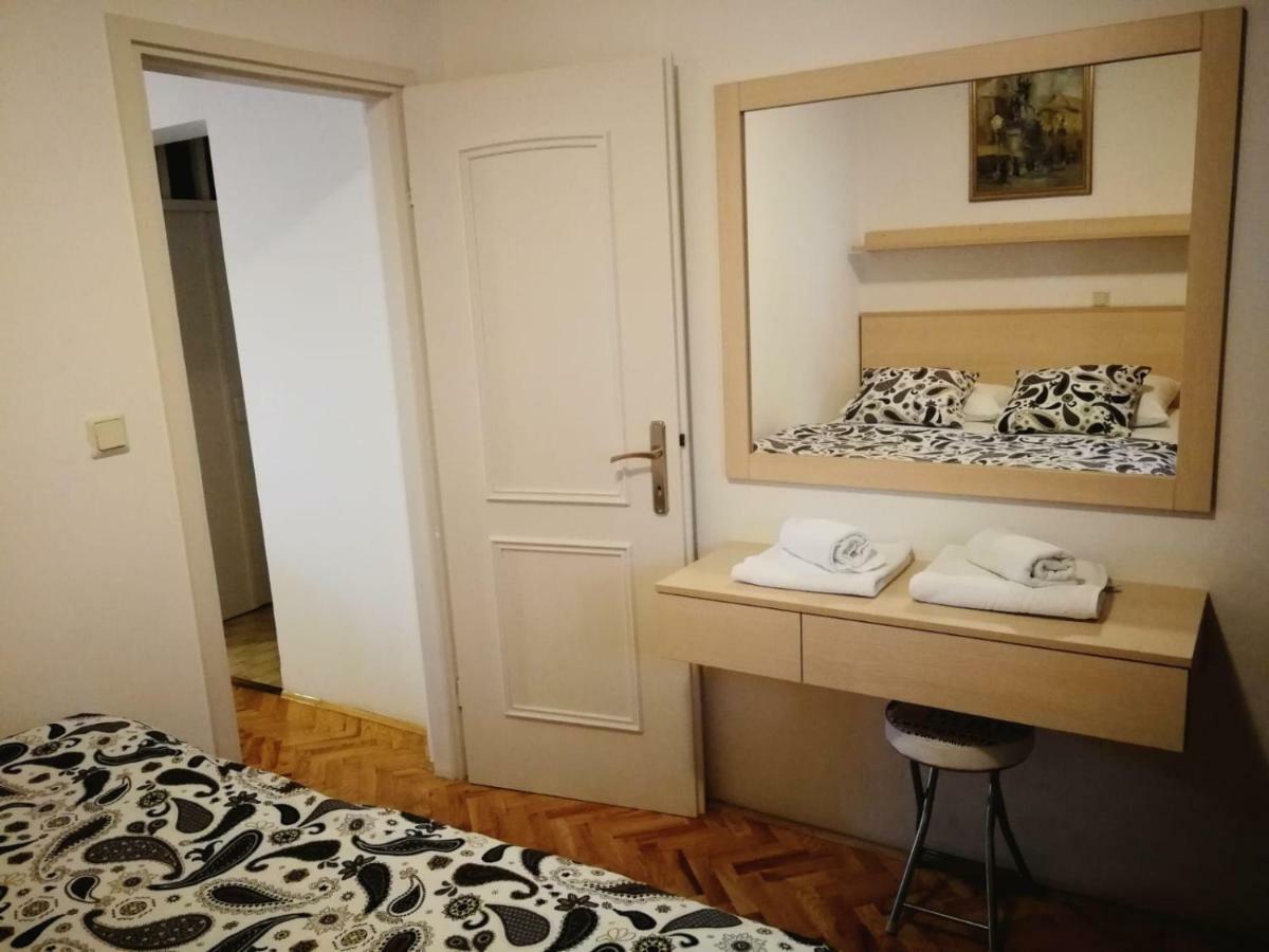 Apartment Hudan Malinska Ngoại thất bức ảnh